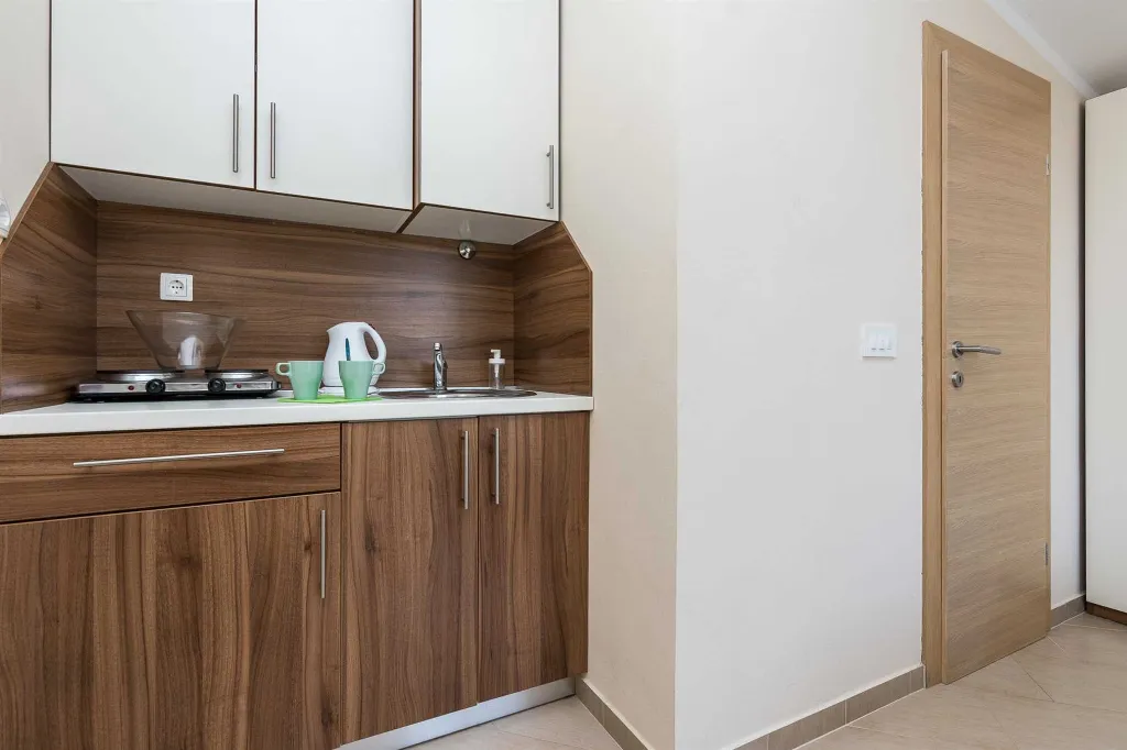 Studio Apartment for 2 in Vir, Croatia