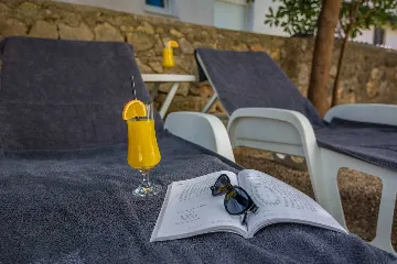 Studio Apartment for 2 in Vir, Croatia