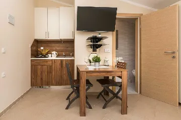 Studio in Vir for 2, 250 m from Pebble Beach