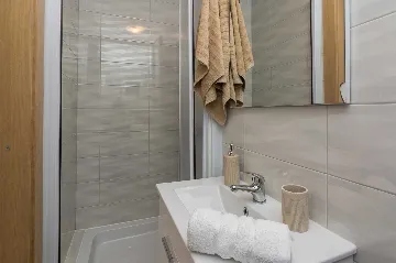 Studio in Vir for 2, 250 m from Pebble Beach