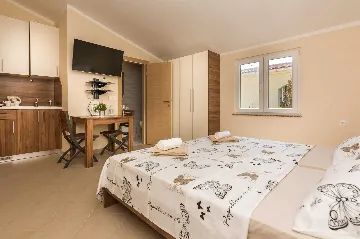 Studio in Vir for 2, 250 m from Pebble Beach