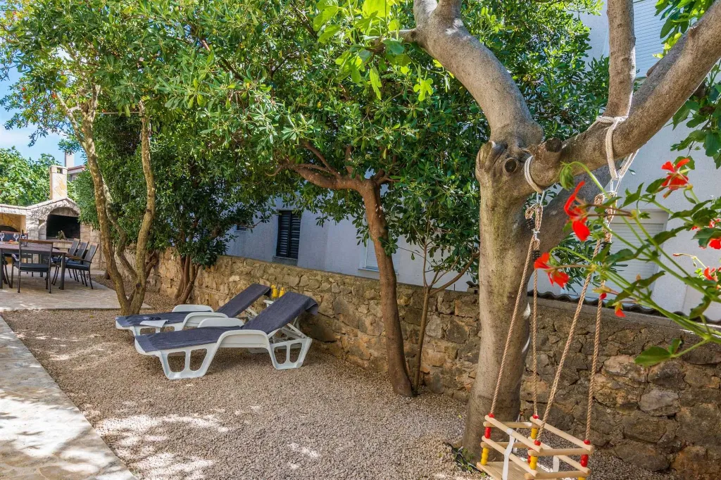 Studio in Vir for 2, 250 m from Pebble Beach