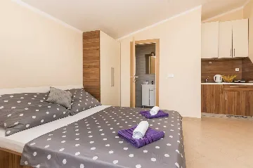 Studio Apartment in Vir for Up to 2 Guests