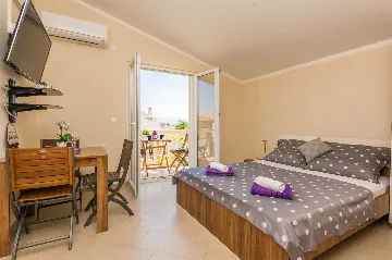 Studio Apartment in Vir for Up to 2 Guests