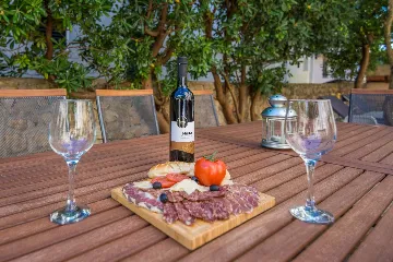 Studio Apartment in Vir for Up to 2 Guests