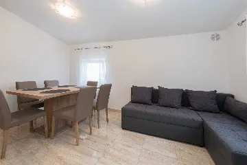 Apartment for 4 in Vir with Balcony