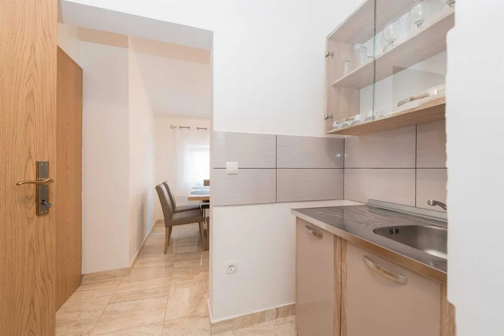 Apartment for 4 in Vir with Balcony