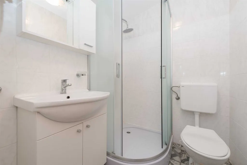 Apartment for 4 in Vir with Balcony