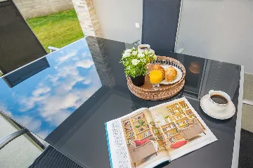 1-Bedroom Apartment for 2–4 in Vir, Croatia