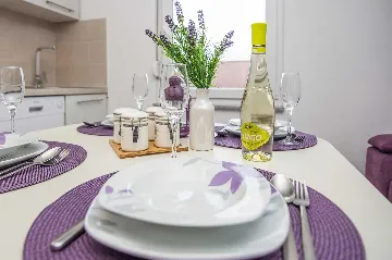 1-Bedroom Apartment in Vir for Up to 4 Guests