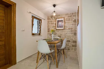 Vir Apartment for 4 with Covered Terrace