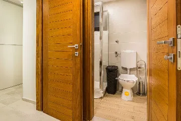 Vir Apartment for 4 with Covered Terrace