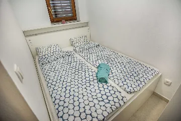 Vir Stone House Apartment with Covered Balcony