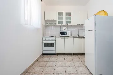 Apartment in Vir for up to 4 Guests