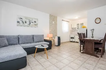 Apartment in Vir for up to 4 Guests