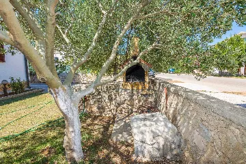 Apartment in Vir for up to 4 Guests