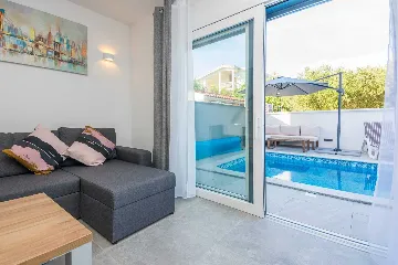 Two-Bedroom Apartment in Vir for 4-6 Guests