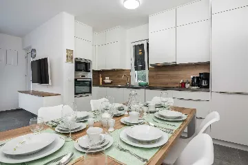 Two-Bedroom Apartment in Vir for 4-6 Guests