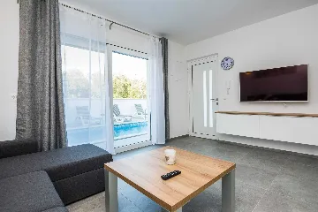 Two-Bedroom Apartment in Vir for 4-6 Guests