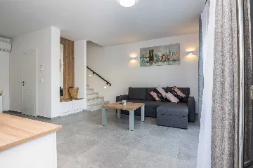 Two-Bedroom Apartment in Vir for 4-6 Guests