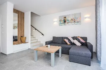 Two-Bedroom Apartment in Vir for 4-6 Guests