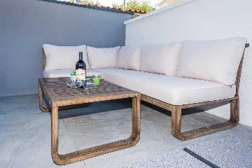 Two-Bedroom Apartment in Vir for 4-6 Guests