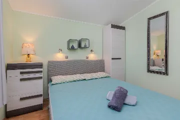 Apartment in Vir near Pebble Beach with Balcony