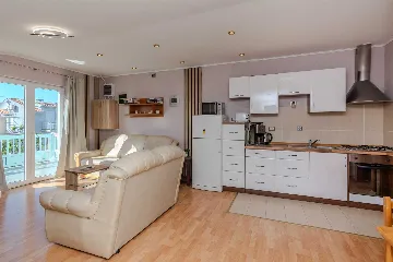 Apartment in Vir near Pebble Beach with Balcony