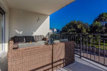 4-Star Apartment in Vir for 4–6 Guests