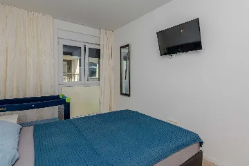 4-Star Apartment in Vir for 4–6 Guests