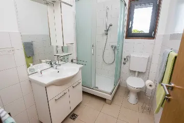 Vir Apartment for 4-5 Guests with Sea View