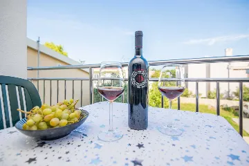 Apartment in Vir for 2–3 Guests by Pebble Beach