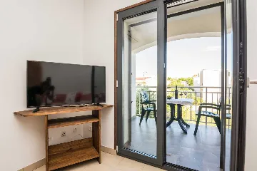 Apartment in Vir for 2–3 Guests by Pebble Beach