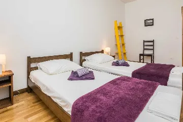 Apartment in Vir for 2–3 Guests by Pebble Beach