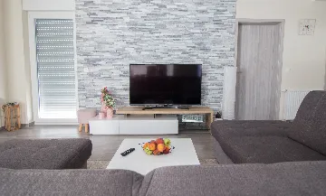 Privlaka 3-Bedroom Villa with Private Heated Pool