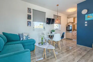 Villa with Sea View and Pool in Vir