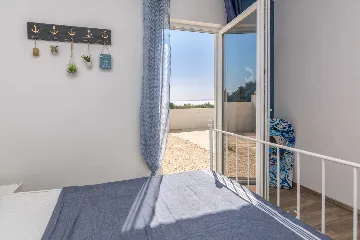 Villa with Sea View and Pool in Vir