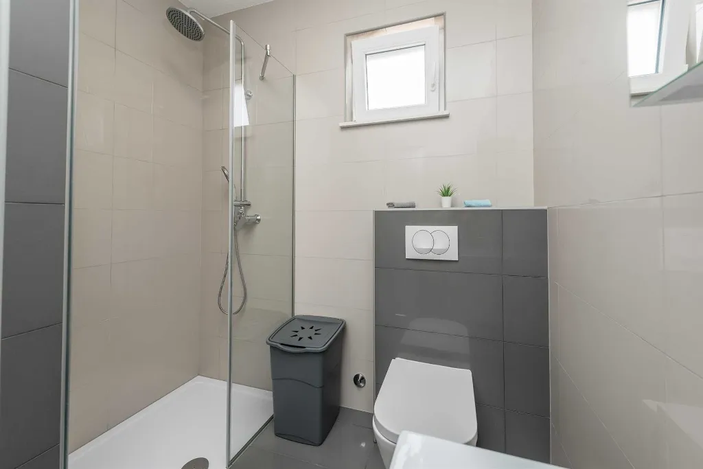 Apartment in Vir for Up to 6 with Partial Sea View
