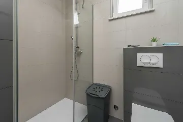 Apartment in Vir with Partial Sea View (6 guests)