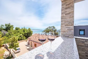 Apartment in Vir with Partial Sea View (6 guests)