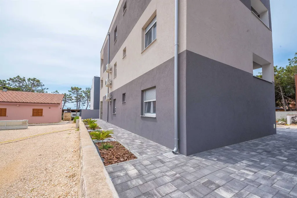 Apartment in Vir with Partial Sea View (6 guests)