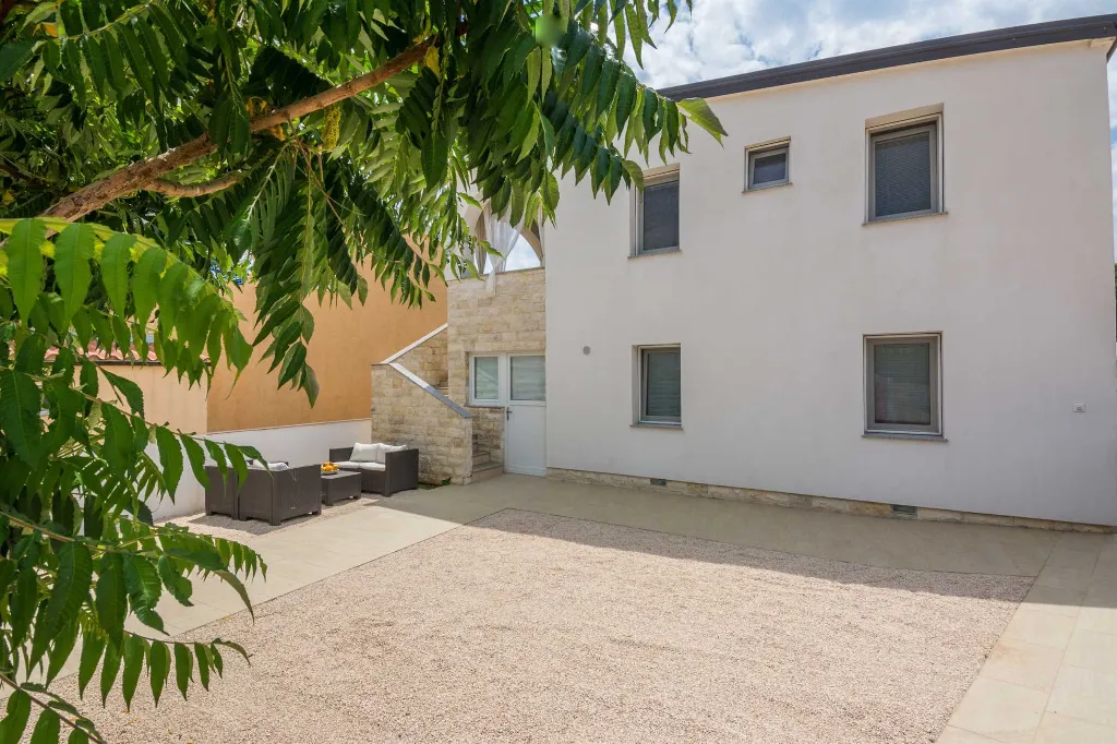 Apartment in Vir for 2 Guests, 200 m to Pebble Beach