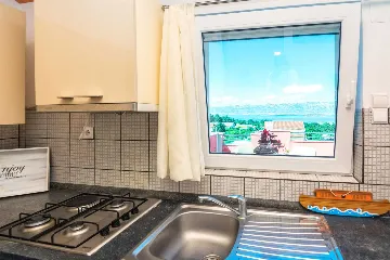 Sea-View Apartment in Vir for 4–5 Guests