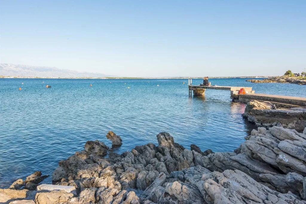 Apartment in Vir, Kozjak with Sea-View Balcony