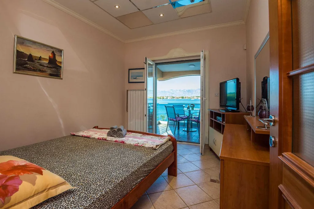 Beachfront Apartment in Vir with Sea-View Balcony