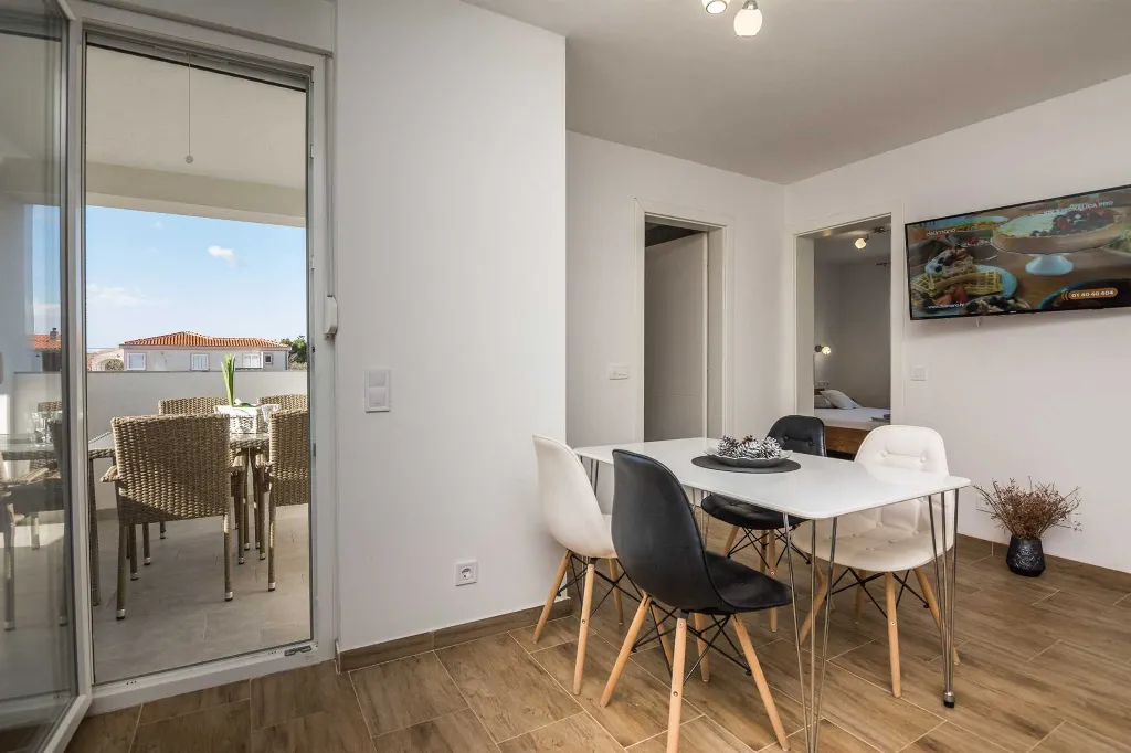 Vir Apartment with Roofed Balcony and 2 Bedrooms