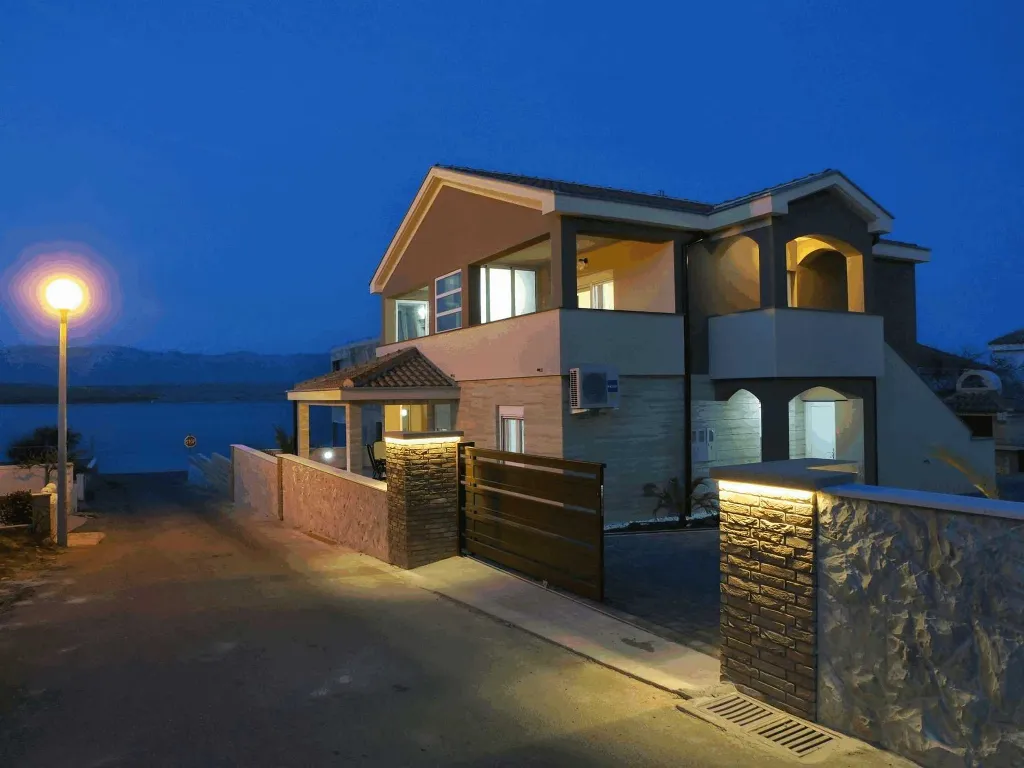 Modern Apartment in Vir with Sea-View Terrace