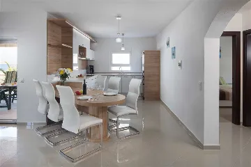 Modern Apartment in Vir with Sea-View Terrace