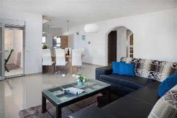 Modern Apartment in Vir with Sea-View Terrace