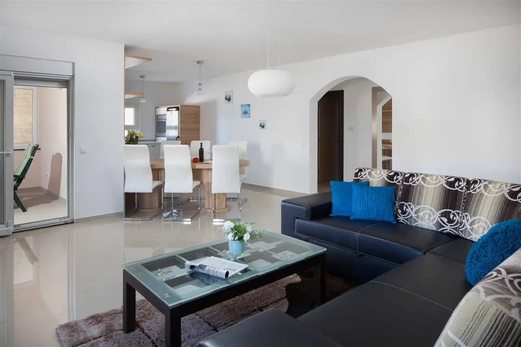 Modern Apartment in Vir with Sea-View Terrace